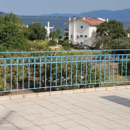 For 14 Guests Near The Sea - 100m